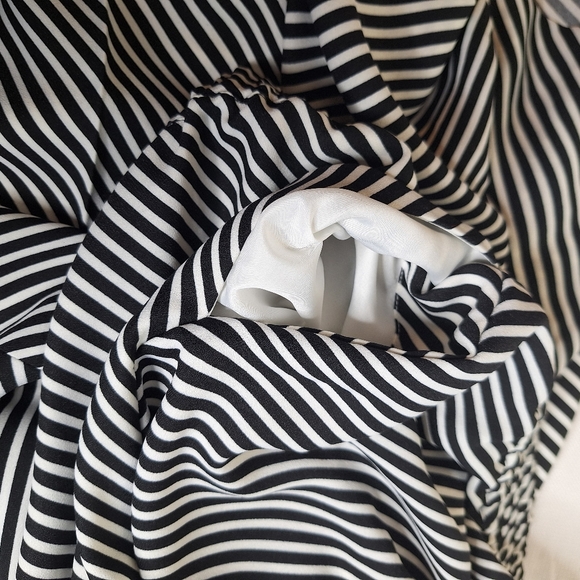 NWT Vince Camuto " Read Between the Lines" palazzo pants bundle size 2X. - Picture 6 of 16